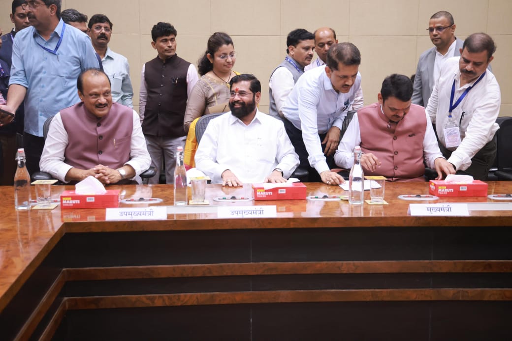 Devendra Fadnavis Sworn in as Maharashtra CM for the Third Time, Eknath Shinde and Ajit Pawar Take Oath as Deputies