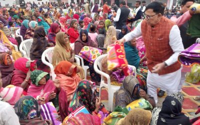 On Atal Jayanti, Kripashankar Singh distributed blankets to thousands of needy people.