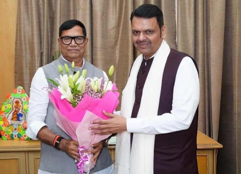 मुख्यमंत्री देवेंद्र फडणवीस के नेतृत्व में महाराष्ट्र को मिली विकास की रफ्तार : कृपाशंकर सिंह
