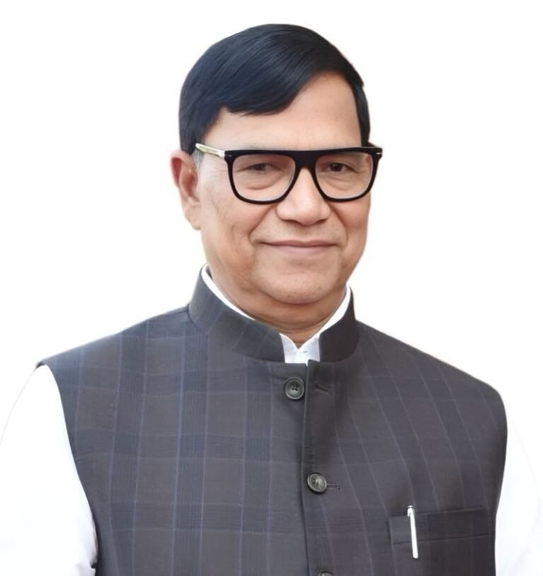 परिश्रम संस्था की तरफ से निशुल्क नेत्र परीक्षण एवं चश्मा वितरण शिविर का आयोजन