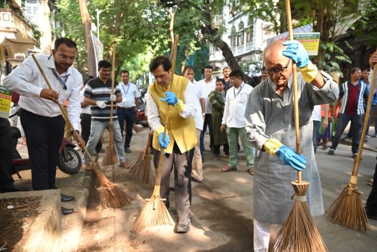 देश में अराजकता फैलाने वाले कचरे’ को बाहर निकालना जरूरी : मंगलप्रभात लोढ़ा