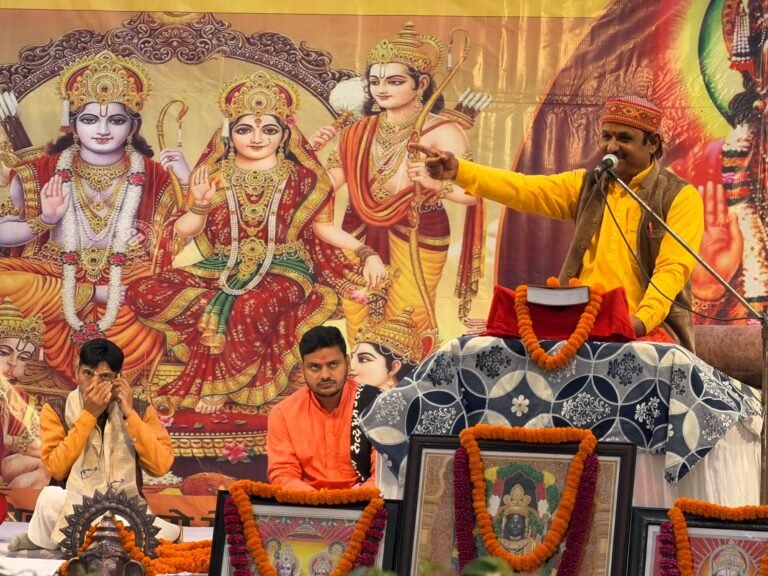 राम कथा श्रवण करने मात्र से ही सारी व्यथा दूर हो जाती है : रामायणी जी महाराज